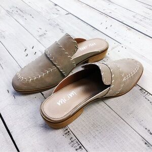 Simone flat new without tags